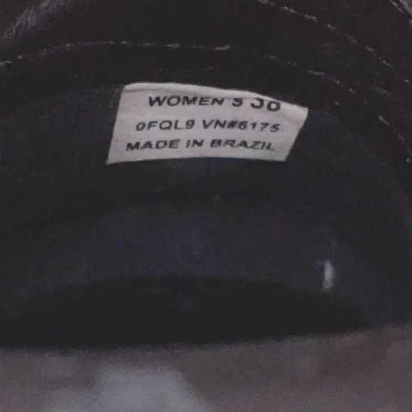 L.L.Bean Women’s Slip On Clogs Black US 7 EU 38 Like New! 2” Heel - Picture 10 of 15